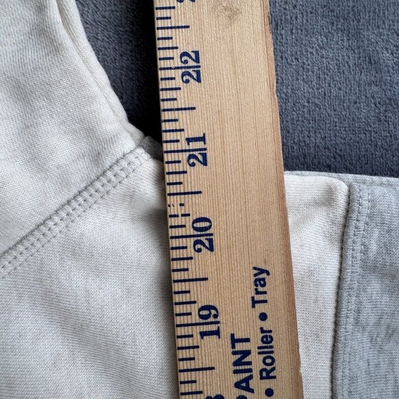 Nike Women’s DNA Stacked Swoosh Cropped Hoodie Gray White Size Small Comfort - Picture 5 of 9